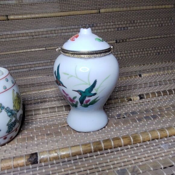Vintage Ceramic Trinket Jars - Floral and Bird Design - Picture 2 of 6